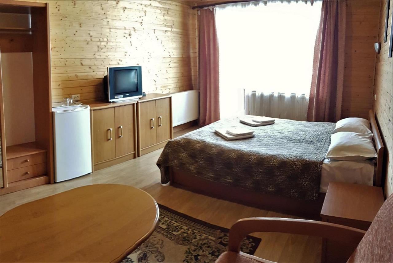 Karpatski Zori Hotel Bukovel Dış mekan fotoğraf