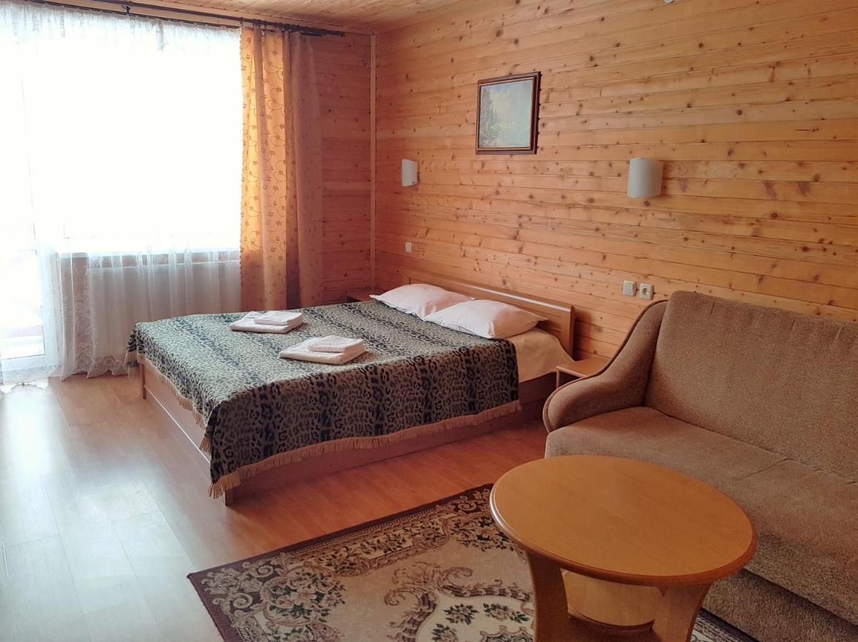 Karpatski Zori Hotel Bukovel Dış mekan fotoğraf