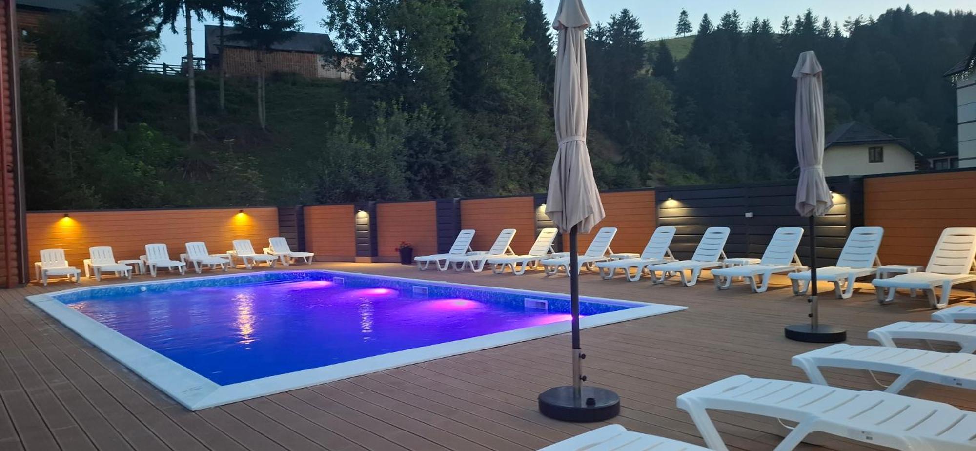 Karpatski Zori Hotel Bukovel Dış mekan fotoğraf